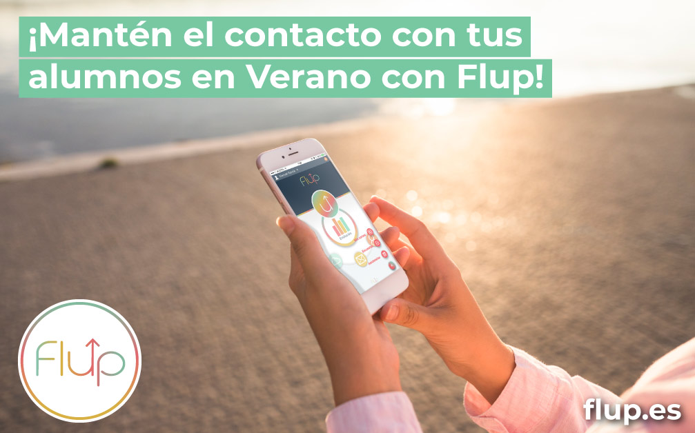 ejemplo de mantener el contacto con alumnos en verano usando Flup